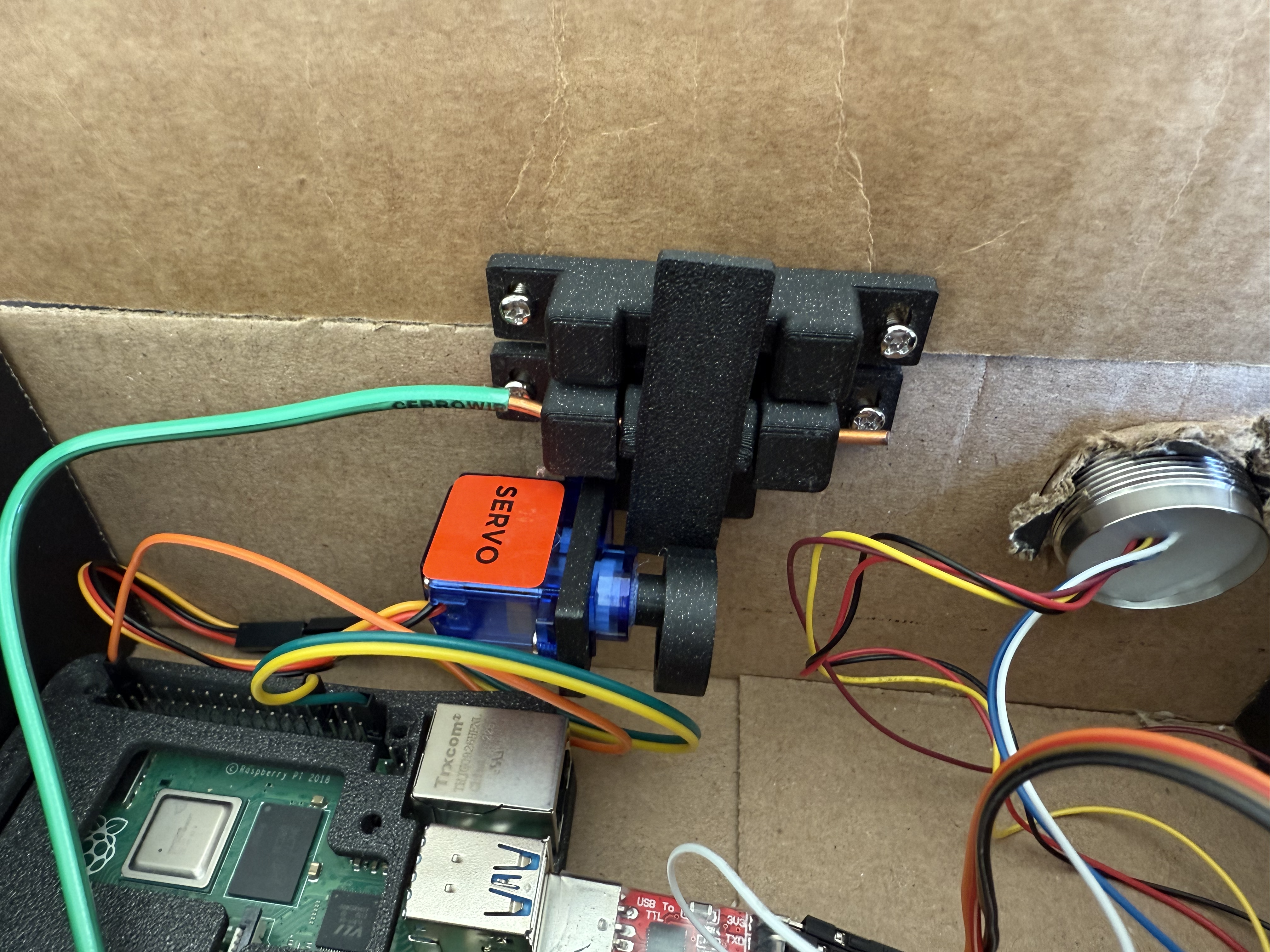 servo latch mounted